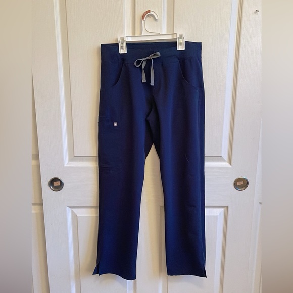 Figs Scrub Set Navy Blue - Picture 6 of 8